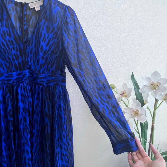 Michael Kors Blue V-Neck Animal Print Long Sleeve Flowy Mini Dress Womens Size 6 - Picture 7 of 11